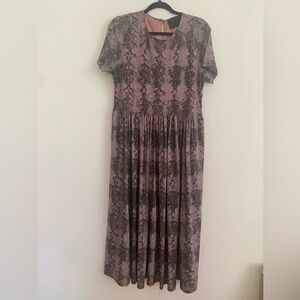 Vintage No. 6 Store Short Sleeve Dress, Flowy Mesh Skirt, size Med (6-8)